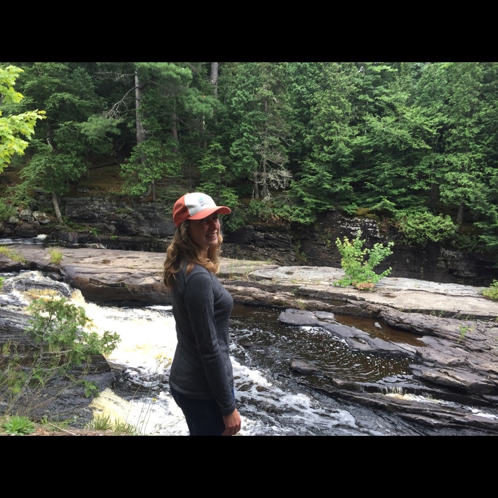 Meet your Posher, Megan